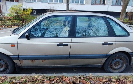 Volkswagen Passat B3, 1988 год, 100 000 рублей, 4 фотография