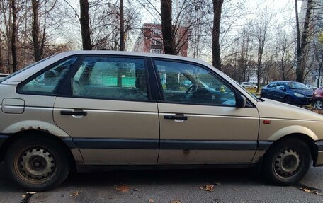 Volkswagen Passat B3, 1988 год, 100 000 рублей, 2 фотография