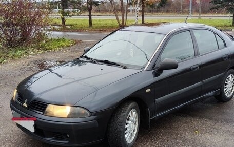 Mitsubishi Carisma I, 2003 год, 260 000 рублей, 2 фотография