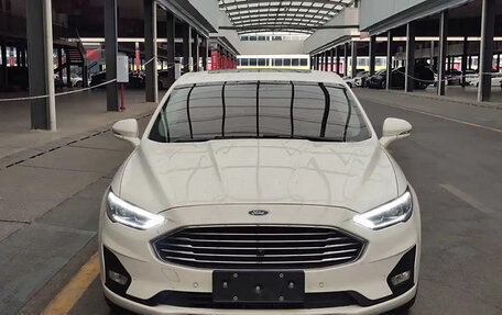 Ford Mondeo V, 2021 год, 1 640 000 рублей, 2 фотография