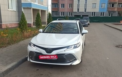 Toyota Camry, 2019 год, 2 400 000 рублей, 1 фотография