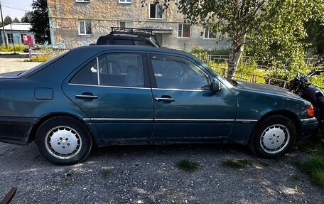 Mercedes-Benz C-Класс, 1996 год, 250 000 рублей, 4 фотография