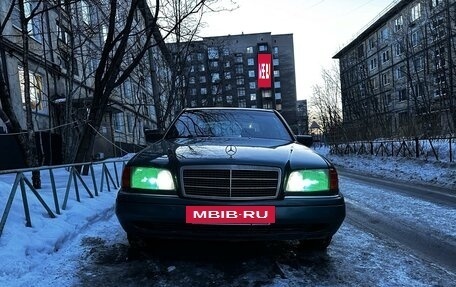 Mercedes-Benz C-Класс, 1996 год, 250 000 рублей, 5 фотография