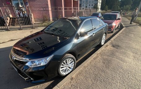 Toyota Camry, 2015 год, 2 450 000 рублей, 2 фотография