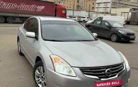 Nissan Altima IV (L32), 2010 год, 850 000 рублей, 2 фотография