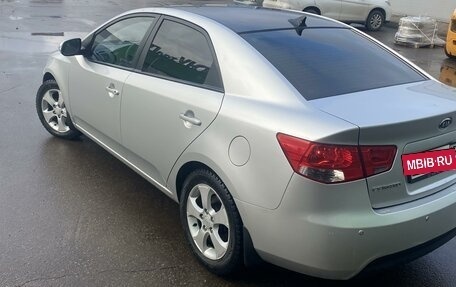 KIA Cerato I, 2009 год, 950 000 рублей, 3 фотография