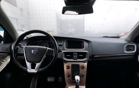 Volvo V40 Cross Country I, 2013 год, 1 490 000 рублей, 18 фотография