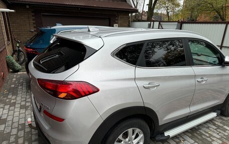 Hyundai Tucson III, 2019 год, 2 800 000 рублей, 2 фотография