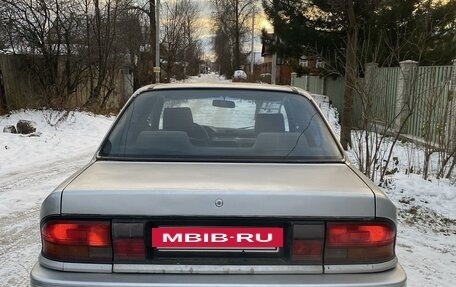 Mitsubishi Galant VIII, 1989 год, 250 000 рублей, 4 фотография