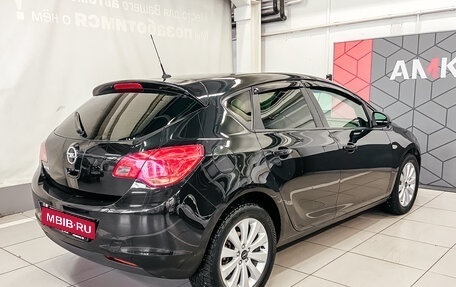 Opel Astra J, 2011 год, 699 870 рублей, 5 фотография