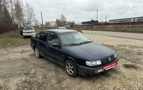 Volkswagen Passat B4, 1995 год, 185 000 рублей, 3 фотография