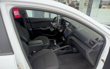 KIA Rio III рестайлинг, 2013 год, 831 000 рублей, 13 фотография