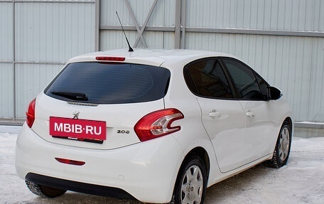 Peugeot 208 II, 2013 год, 850 000 рублей, 4 фотография