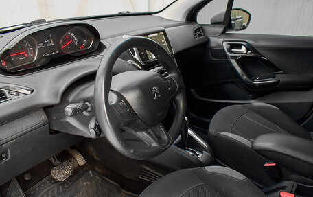 Peugeot 208 II, 2013 год, 850 000 рублей, 9 фотография