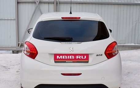 Peugeot 208 II, 2013 год, 850 000 рублей, 5 фотография