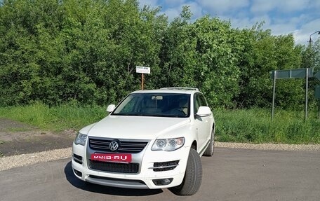 Volkswagen Touareg III, 2008 год, 1 700 000 рублей, 2 фотография