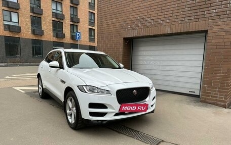 Jaguar F-Pace, 2018 год, 2 950 000 рублей, 5 фотография