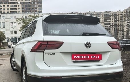 Volkswagen Tiguan II, 2018 год, 2 699 000 рублей, 3 фотография