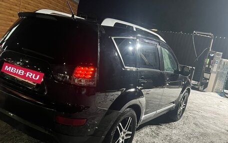 Mitsubishi Outlander III рестайлинг 3, 2008 год, 1 470 000 рублей, 3 фотография