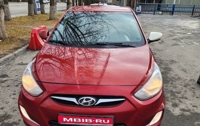 Hyundai Solaris II рестайлинг, 2011 год, 800 000 рублей, 1 фотография