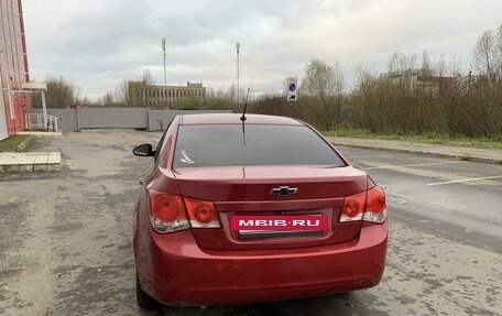 Chevrolet Cruze II, 2009 год, 790 000 рублей, 6 фотография