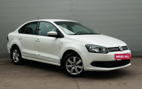 Volkswagen Polo VI (EU Market), 2013 год, 900 000 рублей, 3 фотография