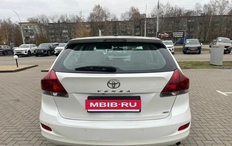 Toyota Venza I, 2013 год, 2 270 000 рублей, 15 фотография