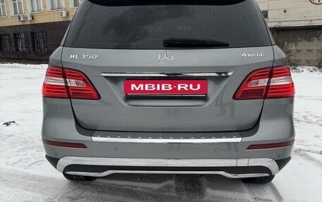 Mercedes-Benz M-Класс, 2012 год, 2 400 000 рублей, 4 фотография