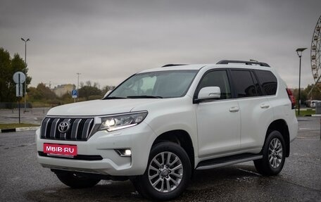 Toyota Land Cruiser Prado 150 рестайлинг 2, 2019 год, 5 200 000 рублей, 3 фотография