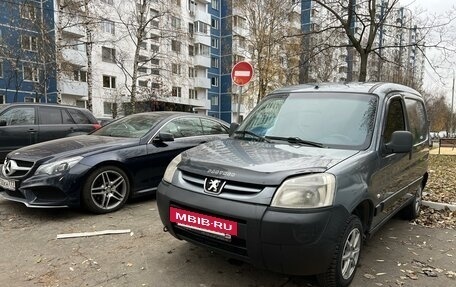 Peugeot Partner II рестайлинг 2, 2010 год, 425 000 рублей, 7 фотография