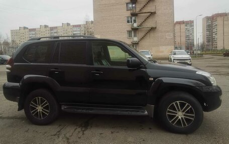 Toyota Land Cruiser Prado 120 рестайлинг, 2007 год, 2 200 000 рублей, 6 фотография