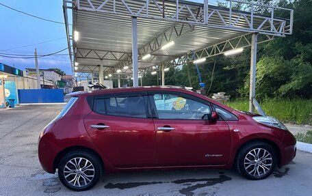 Nissan Leaf I, 2013 год, 1 800 000 рублей, 3 фотография