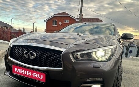 Infiniti Q50 I рестайлинг, 2014 год, 2 100 000 рублей, 1 фотография