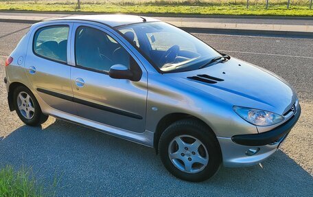 Peugeot 206, 2005 год, 230 990 рублей, 2 фотография