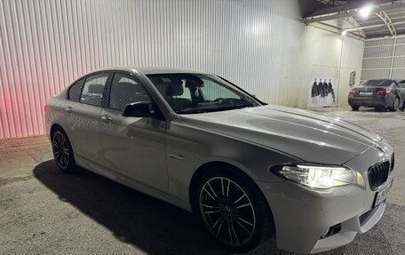 BMW 5 серия, 2016 год, 2 850 000 рублей, 3 фотография