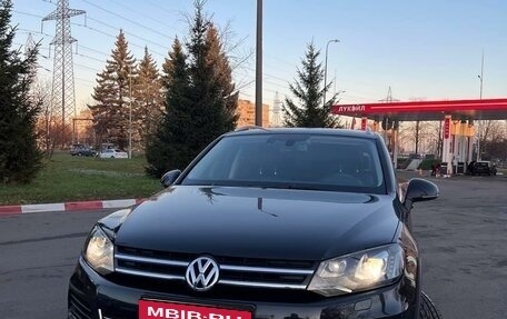 Volkswagen Touareg III, 2012 год, 3 200 000 рублей, 1 фотография