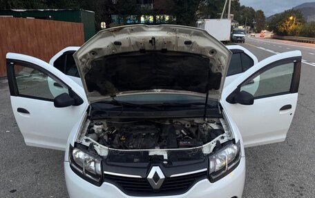 Renault Logan II, 2016 год, 500 000 рублей, 4 фотография