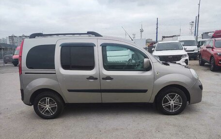 Renault Kangoo II рестайлинг, 2008 год, 737 000 рублей, 6 фотография