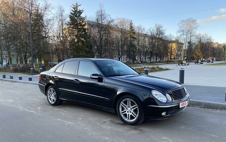 Mercedes-Benz E-Класс, 2003 год, 725 000 рублей, 14 фотография