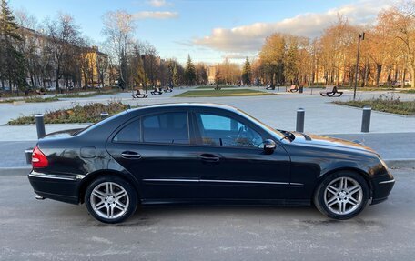 Mercedes-Benz E-Класс, 2003 год, 725 000 рублей, 15 фотография