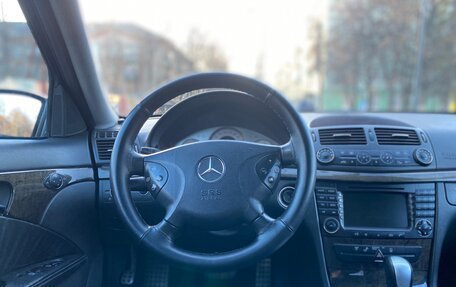 Mercedes-Benz E-Класс, 2003 год, 725 000 рублей, 29 фотография