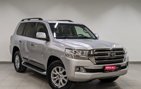 Toyota Land Cruiser 200, 2018 год, 8 650 000 рублей, 3 фотография