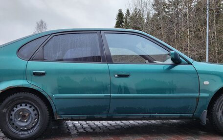 Toyota Corolla, 2001 год, 240 000 рублей, 3 фотография