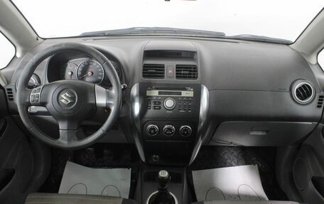 Suzuki SX4 II рестайлинг, 2008 год, 770 000 рублей, 11 фотография