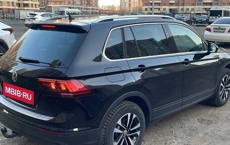 Volkswagen Tiguan II, 2019 год, 2 339 000 рублей, 8 фотография