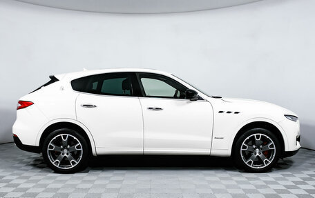 Maserati Levante I, 2017 год, 5 150 000 рублей, 4 фотография