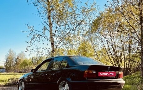 BMW 3 серия, 1993 год, 1 800 000 рублей, 2 фотография