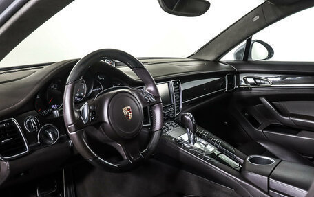 Porsche Panamera II рестайлинг, 2014 год, 5 000 000 рублей, 15 фотография