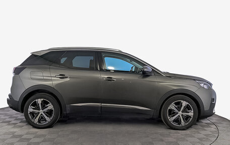 Peugeot 3008 II, 2018 год, 2 100 000 рублей, 4 фотография