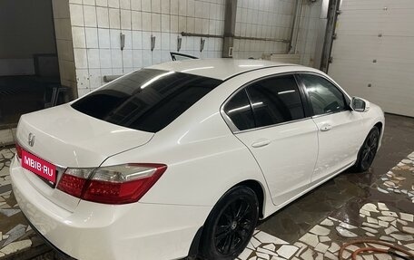 Honda Accord IX рестайлинг, 2013 год, 1 800 000 рублей, 6 фотография